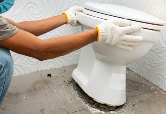 how to replace a toilet