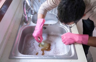 how to unclog your kitchen sink